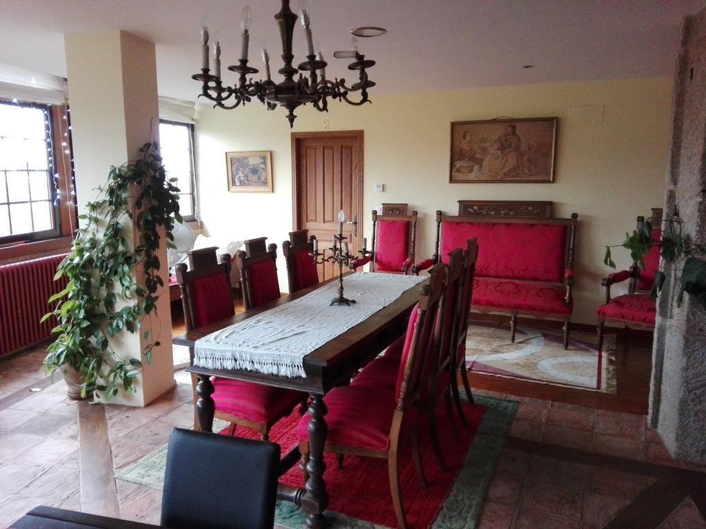 Casa Manoso Hotell Cea Exteriör bild