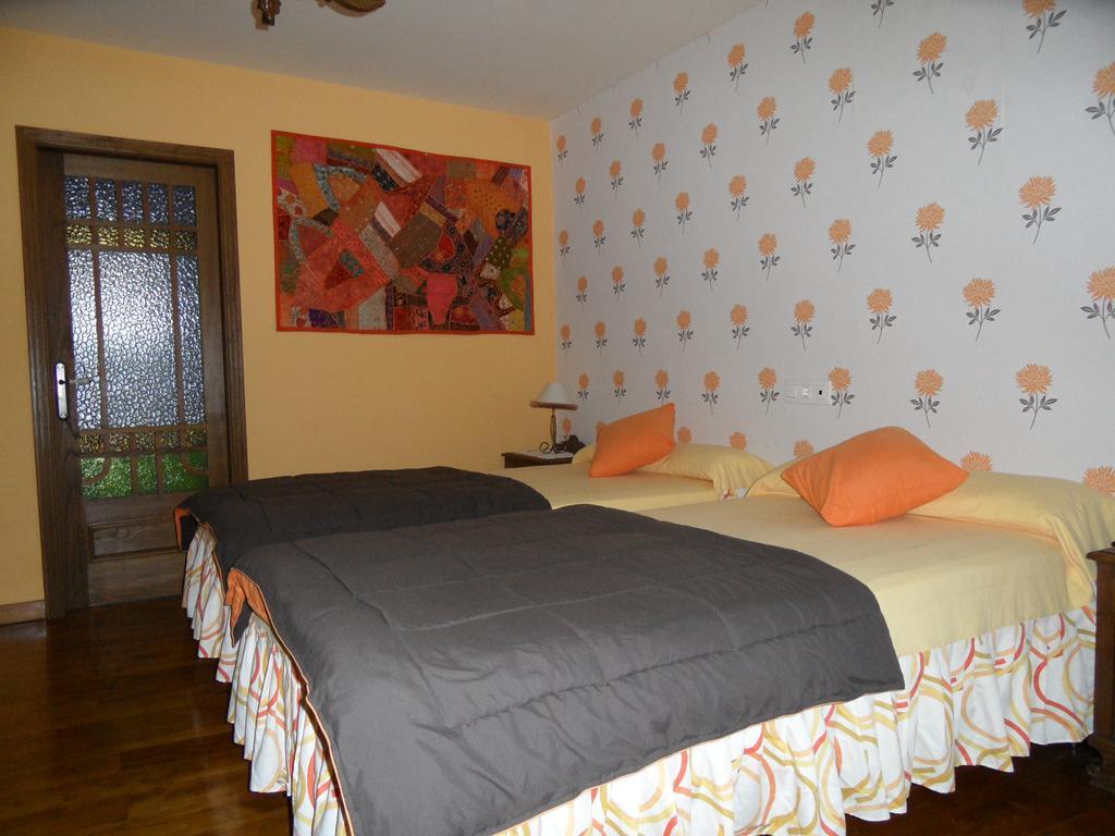 Casa Manoso Hotell Cea Exteriör bild