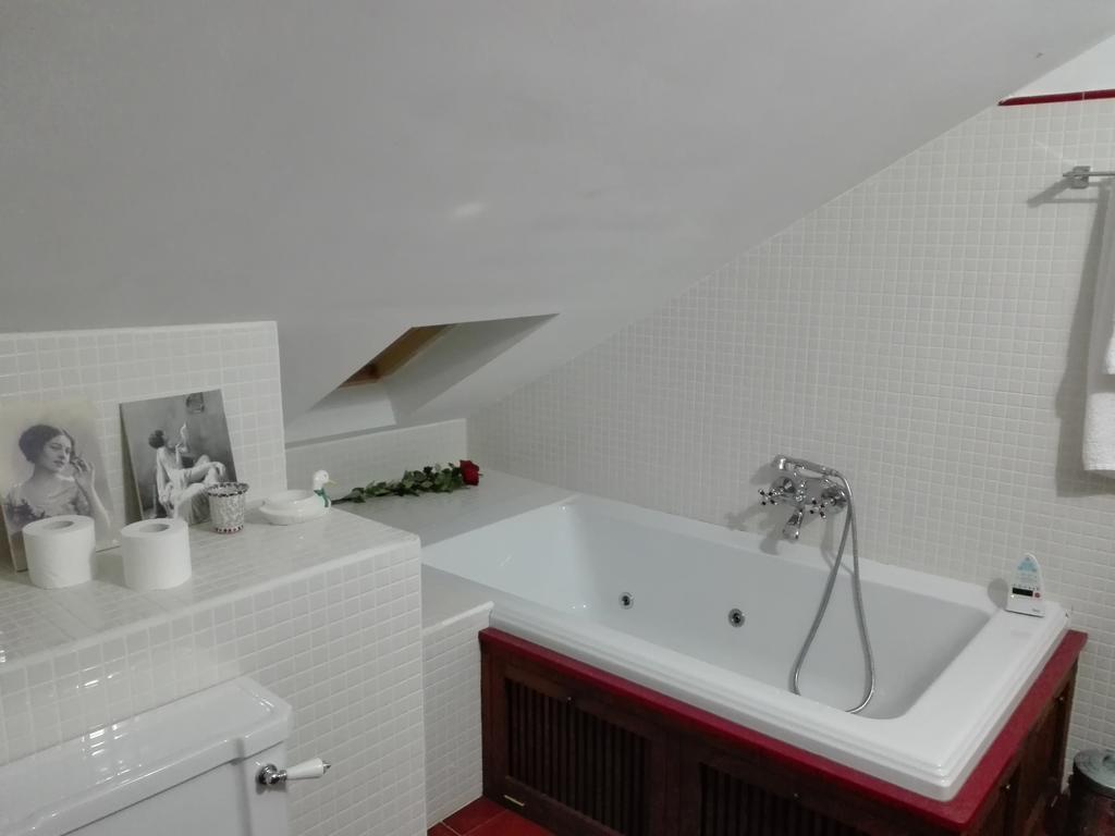 Casa Manoso Hotell Cea Exteriör bild
